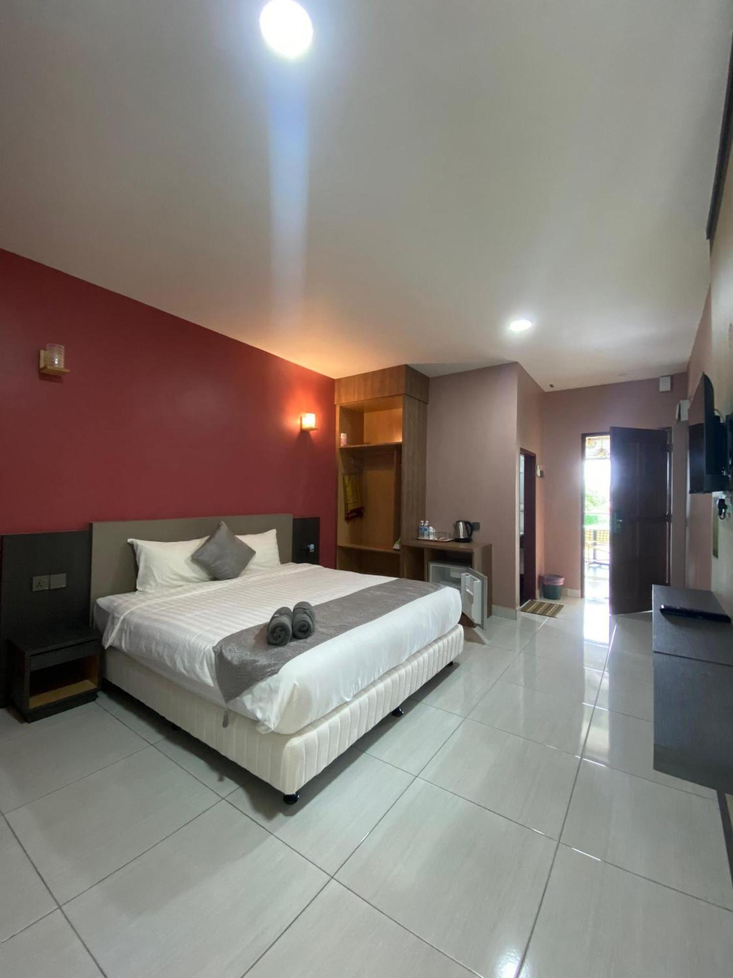 Grand Village Inn Pantai Cenang  Eksteriør bilde