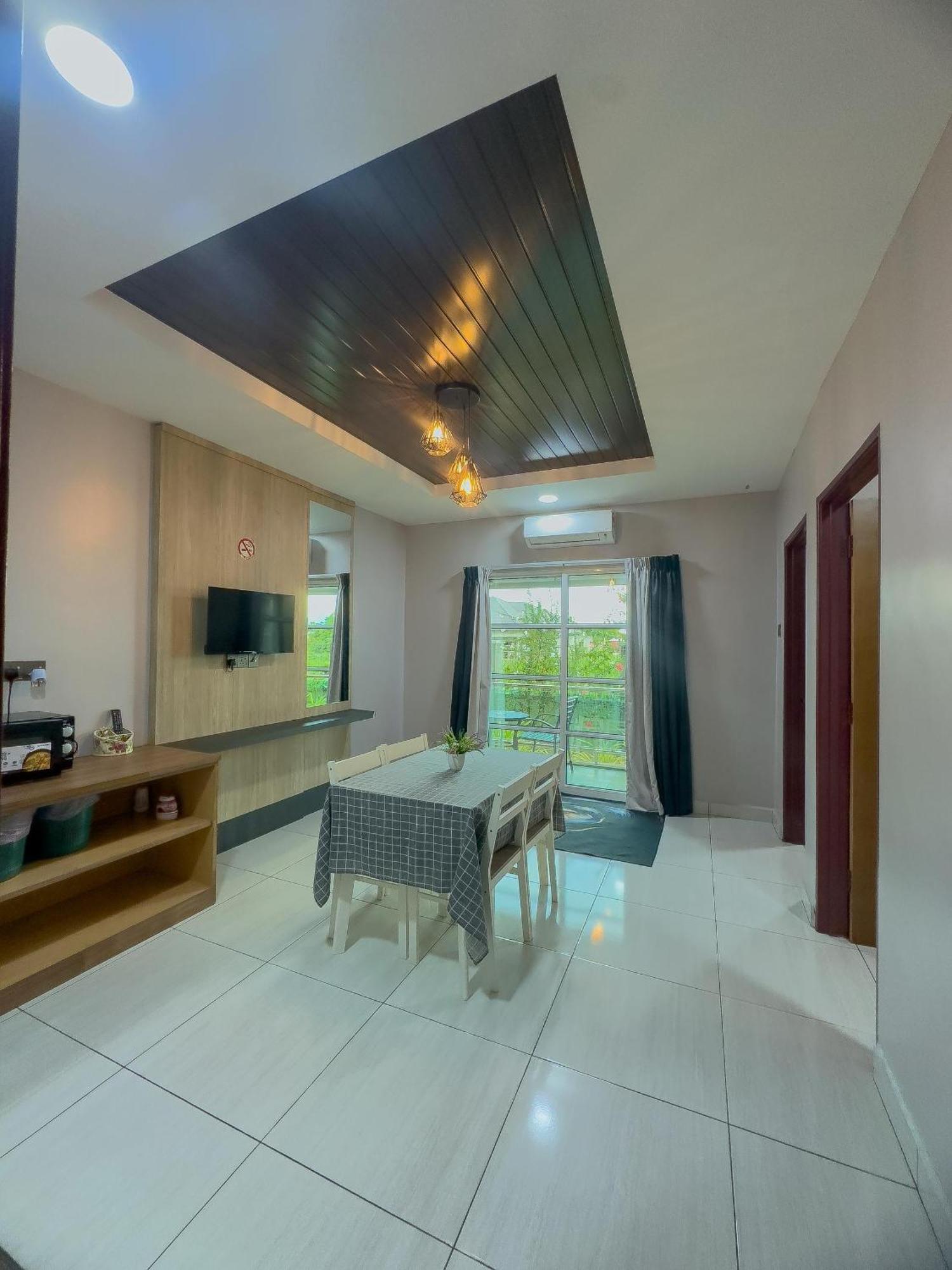Grand Village Inn Pantai Cenang  Eksteriør bilde